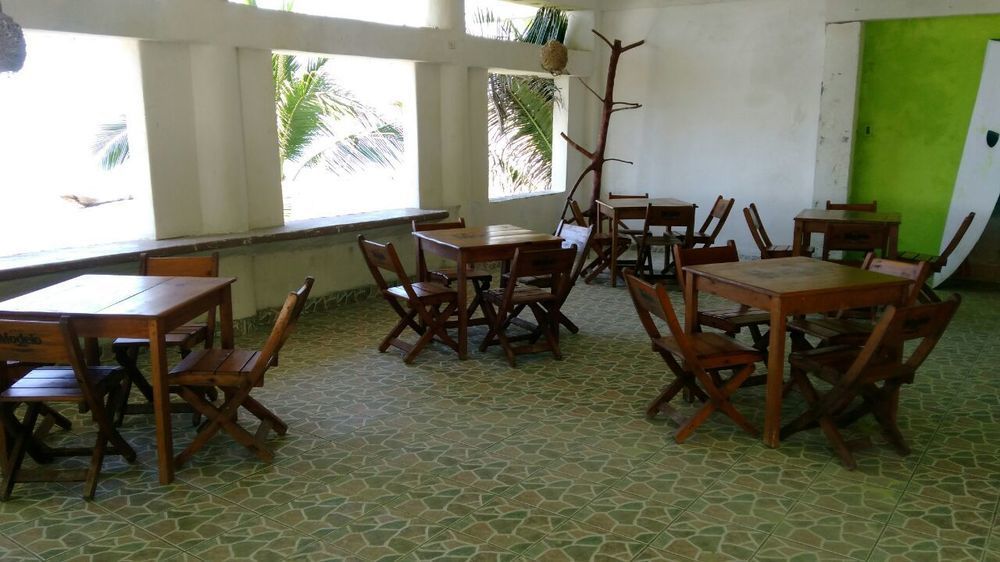 Tortugas Place Hotel Y Bungalos Monterrico Extérieur photo