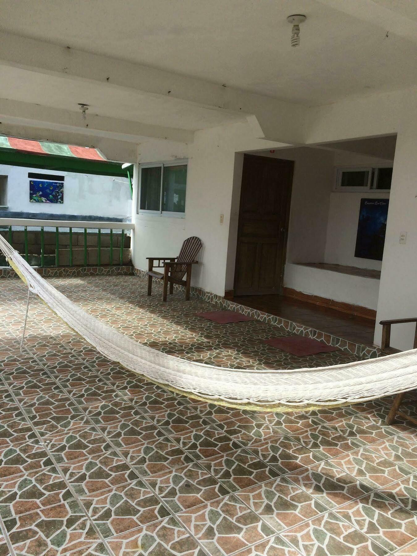 Tortugas Place Hotel Y Bungalos Monterrico Extérieur photo